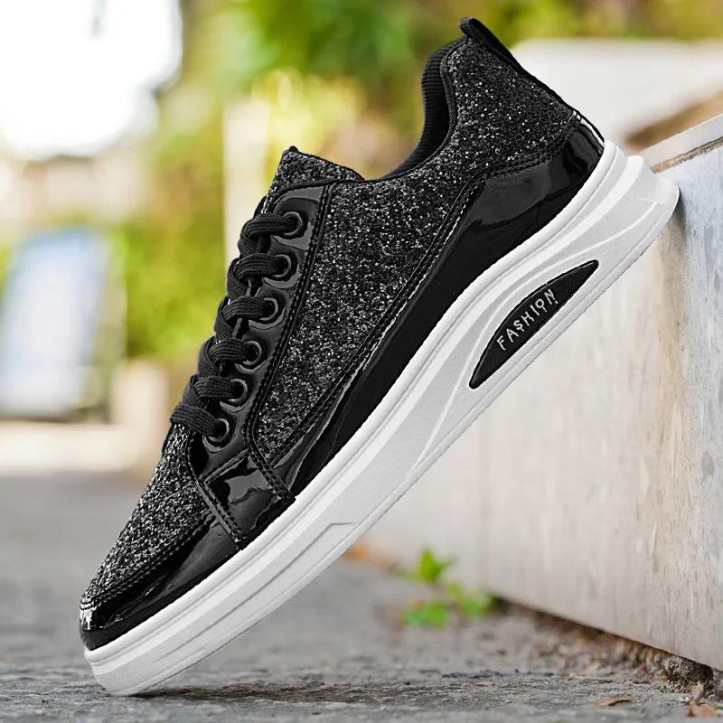 

Мужские кроссовки Новые роскошные туфли для скейтборда Блестящие повседневные туфли Мужские туфли на платформе Вулканизированная обувь Большой размер Tenis 39 чёрный