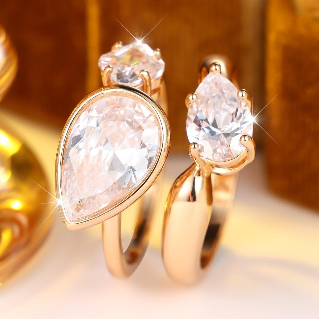Europe and America ins Wind two-finger split water drop diamond ring set Large and small horse-eye shaped diamond stacking jewelry