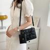 Casual and Simple Handbag, Fashiable ModeL Solid Color Single-shoulder Bag Trendy Foreign Style, Thick Chain Small Square Bag