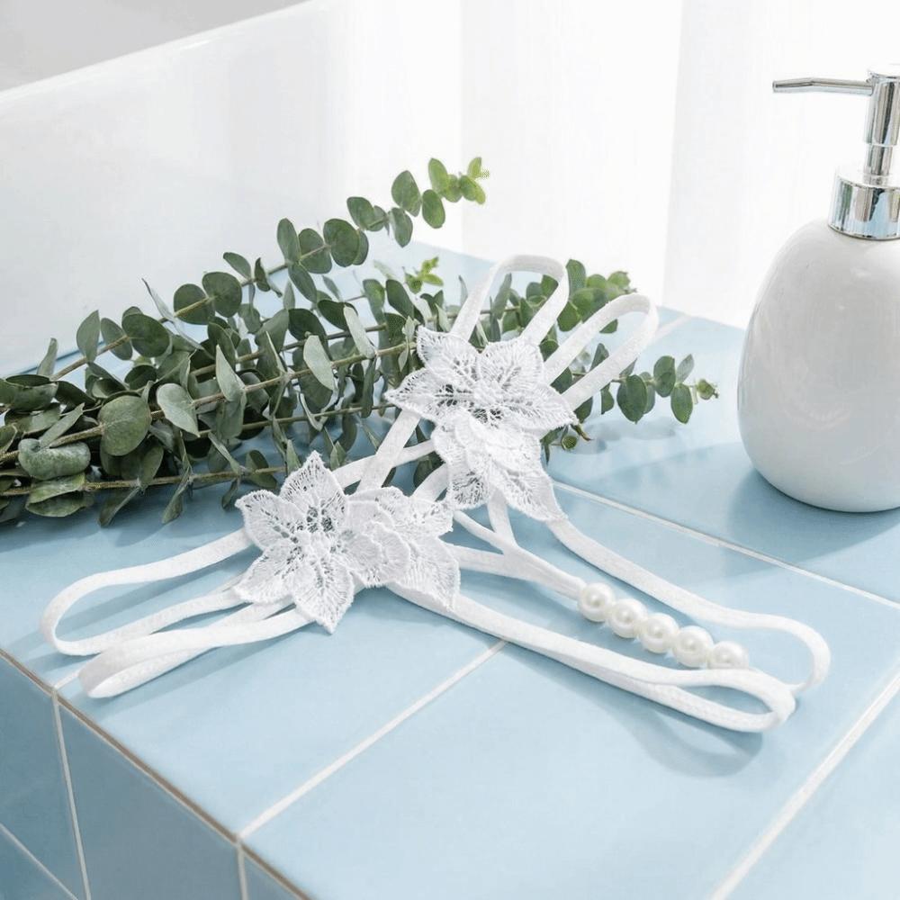 Low-waist Women's Thong Hollow-out Mesh Lace Briefs Comfortable Pearl Lace Underwear Female