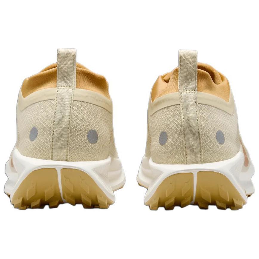 Nike Pegasus Trail 5 GORE-TEX Team Gold Desert Ochre Unisex Sneakers Wheat-Gold HQ7494-700