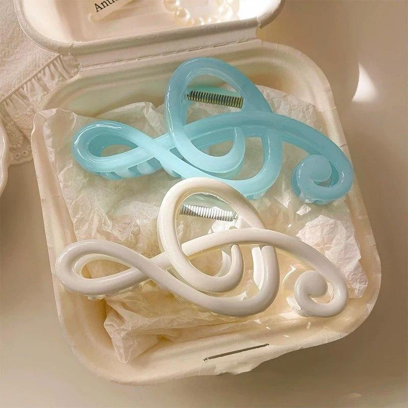Sweet Musical Note Shape Hair Claw Clips Creative Minimalist Fashion Strong Hold Hair Clips for Women Bridesmaid Wedding Decor