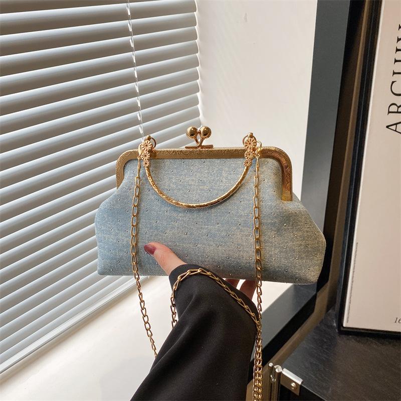 Handbag Fashion Chain Bag Women's 2025 Summer New Trend Simple Shoulder Shell Bag Casual Messenger Bag