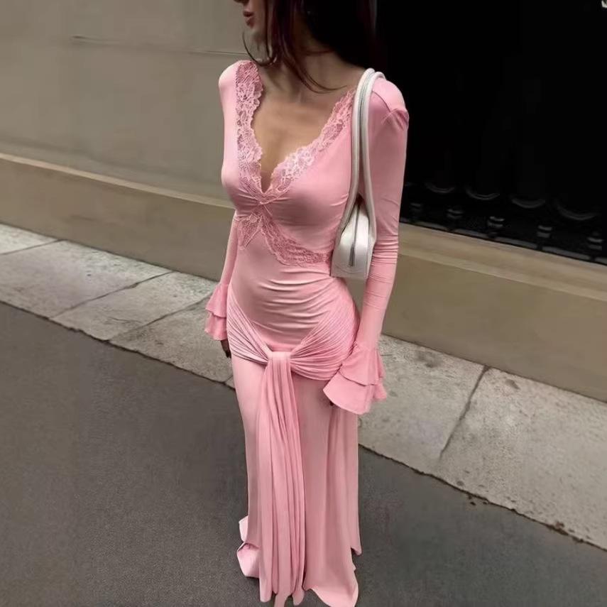 2026 Spring Elegant Slim Fit Women's Long Dress with Sexy Lace Patchwork and European-American Design