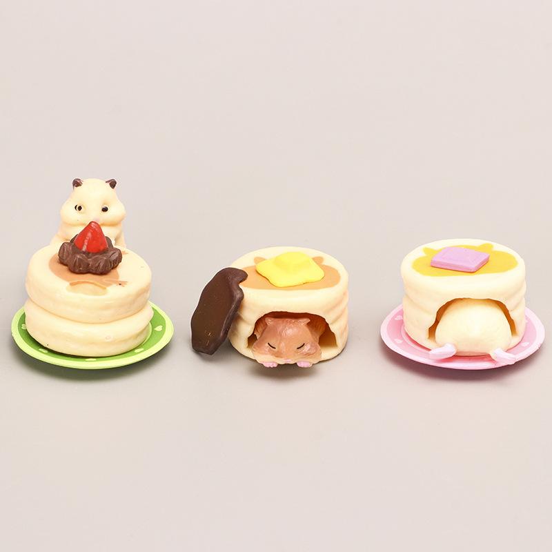 Doll House Hamster Eatting Desserts Hamburger Food Mini Decoration Toys