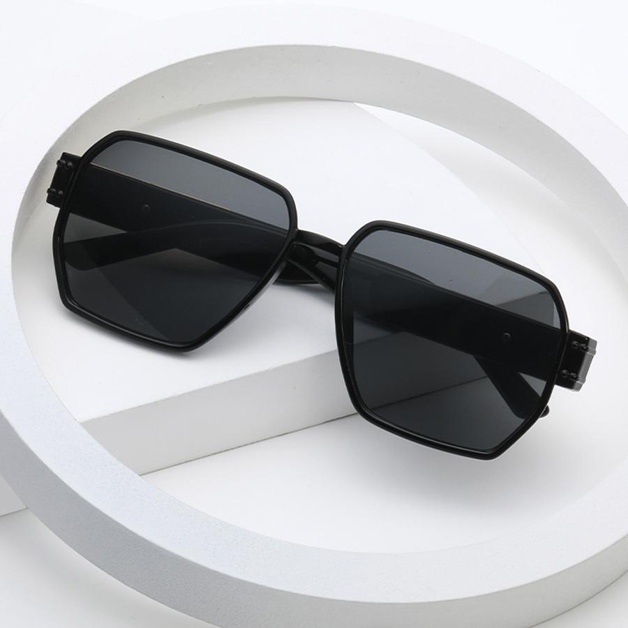 Nouvelles Lunettes de Soleil Rétro pour Femmes Mode Lunettes de Soleil Extérieur Protection UV Lunettes de Soleil Hommes Tendance Conduite Lunettes Uv400