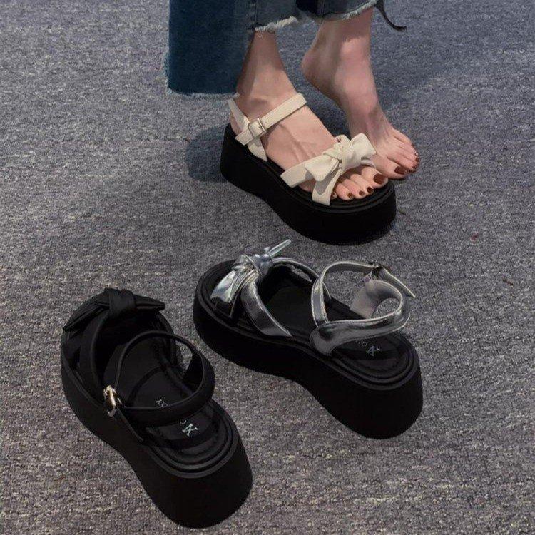 Premium French bow sandals women's 2025 summer explosion small thick sole height increase versatile beach sandals