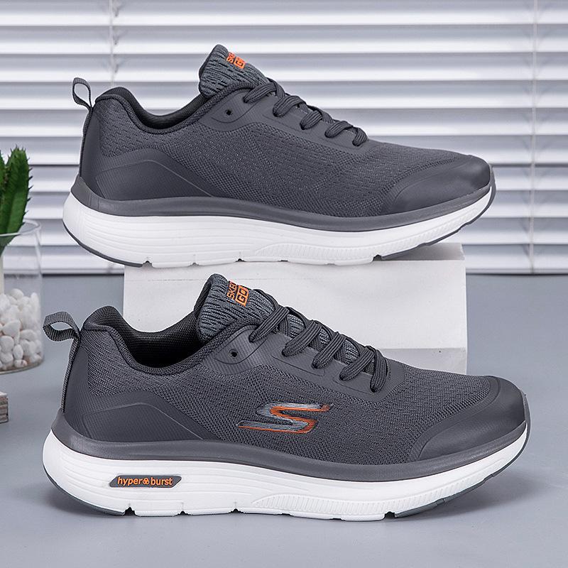 Four Seasons New Walking Shoes Casual Shoes Breathable Running Sneakers Men's Shoes