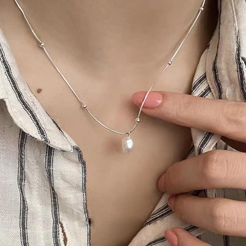 

Уникальное ожерелье с подвеской в виде жемчуга 2024 года для женщин на ключицу - легкий роскошный дизайн