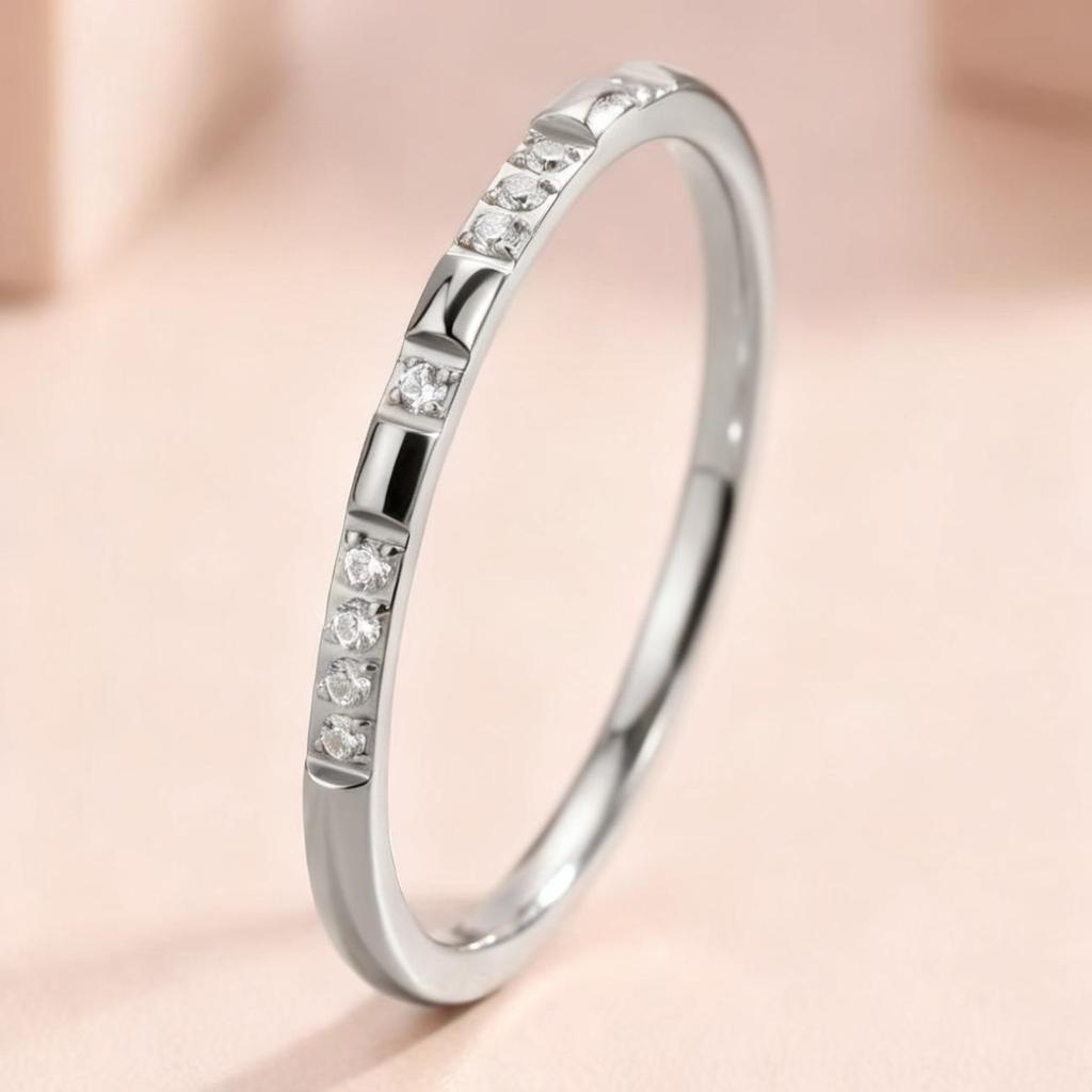 Elegant Full Circle Heart Ring: Fade-Resistant Gold Vacuum-Plated Titanium Steel, Korean Style Couple Ring, Women's Jewelry.