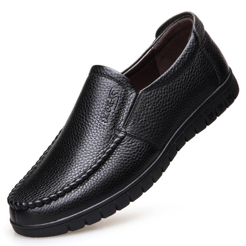 

Кожаные мужские туфли 2024 года, лето, новая мягкая подошва, мягкая поверхность, дышащая, деловая повседневная обувь, мужские нескользящие туфли для пап среднего возраста 38