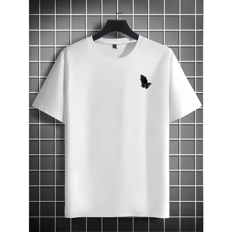 A Men'S Short-Sleeve T-Shirt, Featuring a Loose Fit And a Stylish Casual Round Neck, Suitable for Outdoor Wear In Spring And Summer