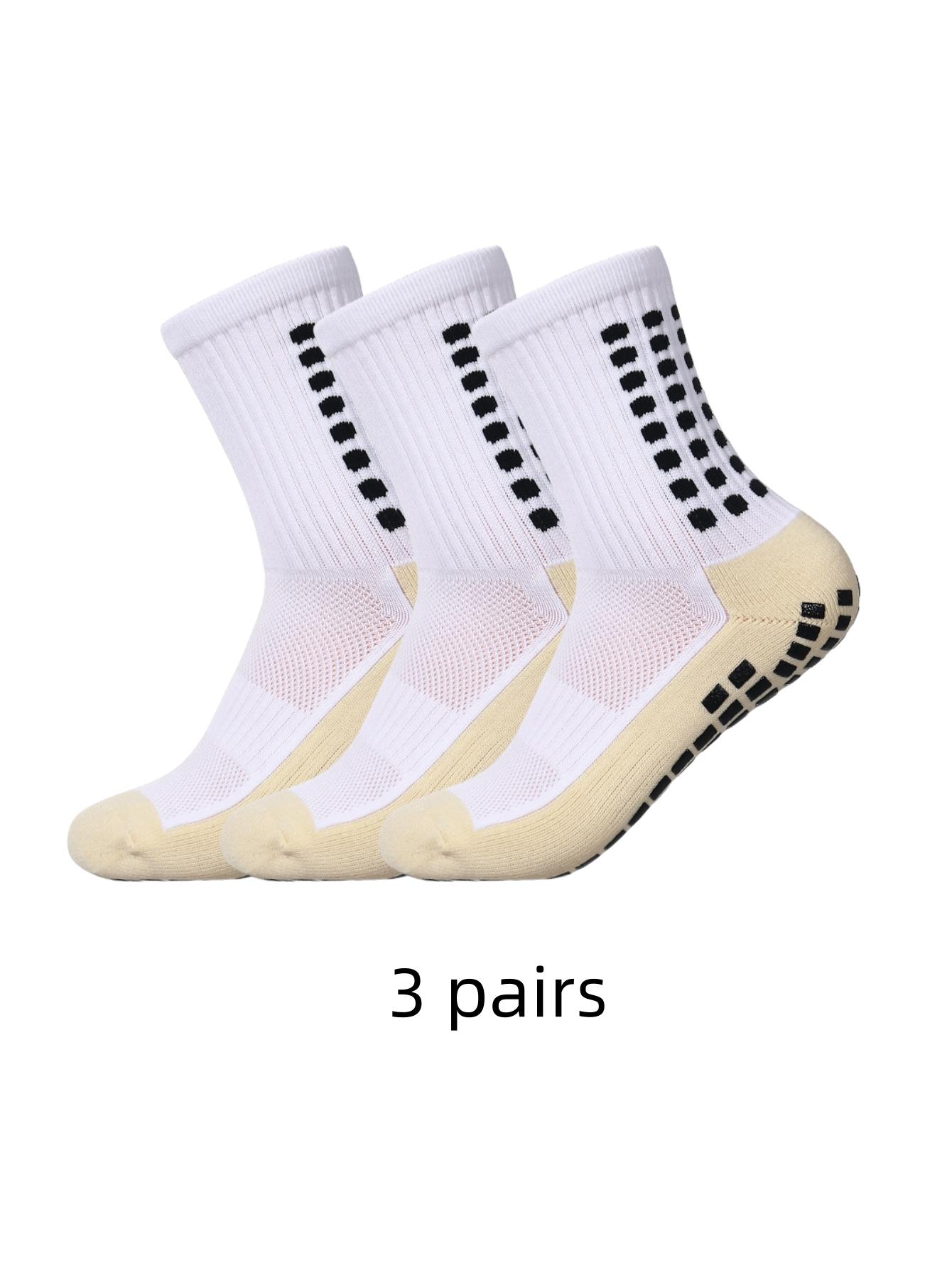 

3 pairs of anti-skid classic sports socks with adhesive points, football socks