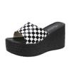 2025 Summer Women's Beach Sandals Women High Heels Platform Wedge Slippers Women Checkerboard Thick Bottom Slippers Zapatos