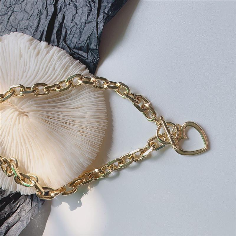 Punk Retro Heart Pendant Choker Collar Hip Hop Chunky Thick Chain Necklace Women Jewelry Gift