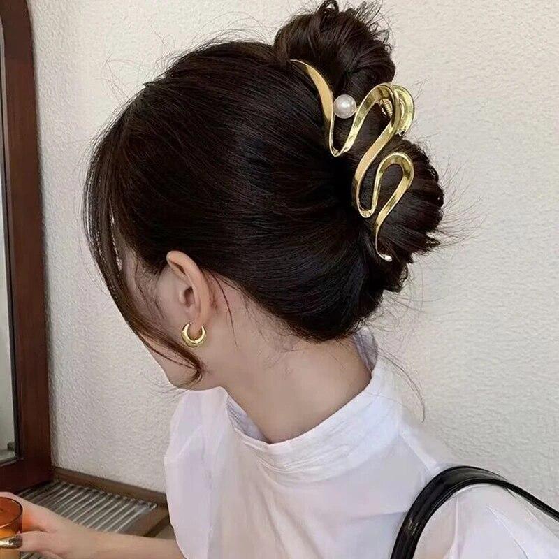 New Women Elegant Geometric Bow Hair Claws Vintage Simple Hair Grab Clip Large Metal Hairpins Barrettes Fashion Hair Accessories