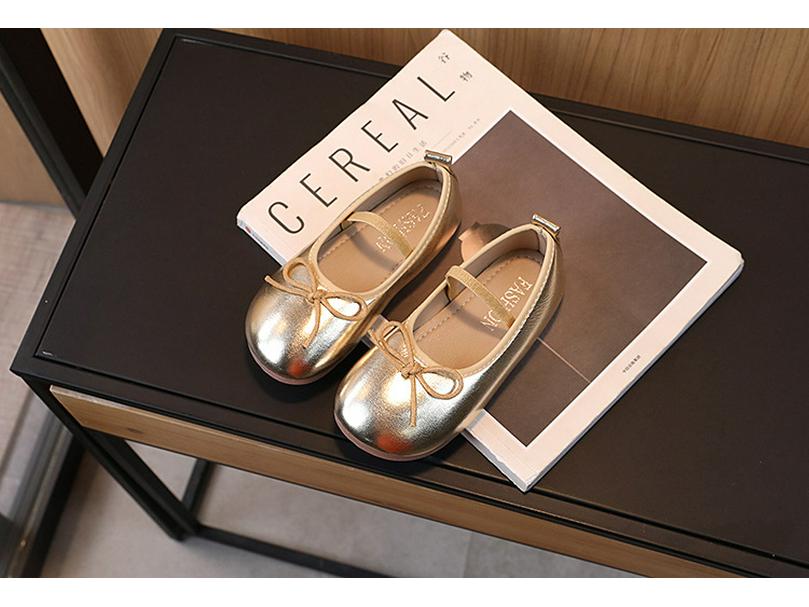 2025 Spring/Autumn Girls' Bow Leather Shoes – Stylish, Comfortable & Versatile