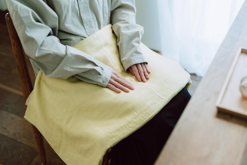 Soft Gauze Charcoal [Snow Peak] Shawl,