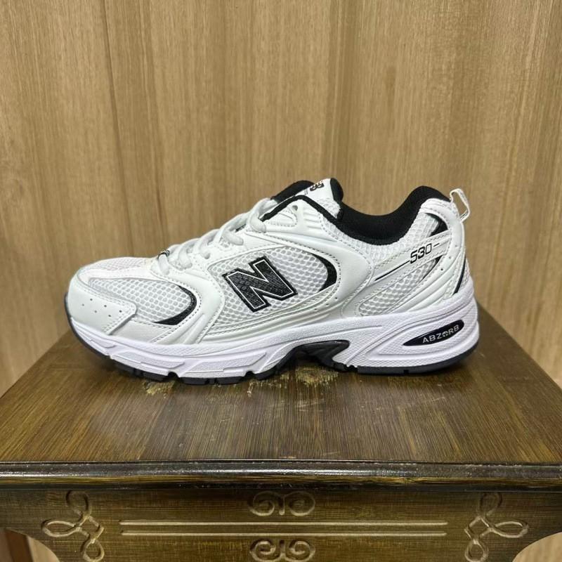 Low-Top Breathable Retro Running Shoes Men Women Cushioned Comfort Sneakers With Hidden Heel Lift