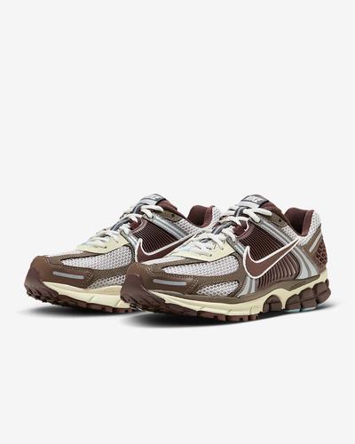 Nike Zoom Vomero 5 Running shoes Women's FD9920-022 Size