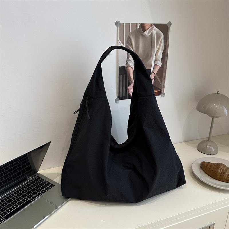 

Сумка женская новая холщовая сумка-тоут весенняя повседневная большая вместимость на плечо сумка для поездок под мышку чёрный