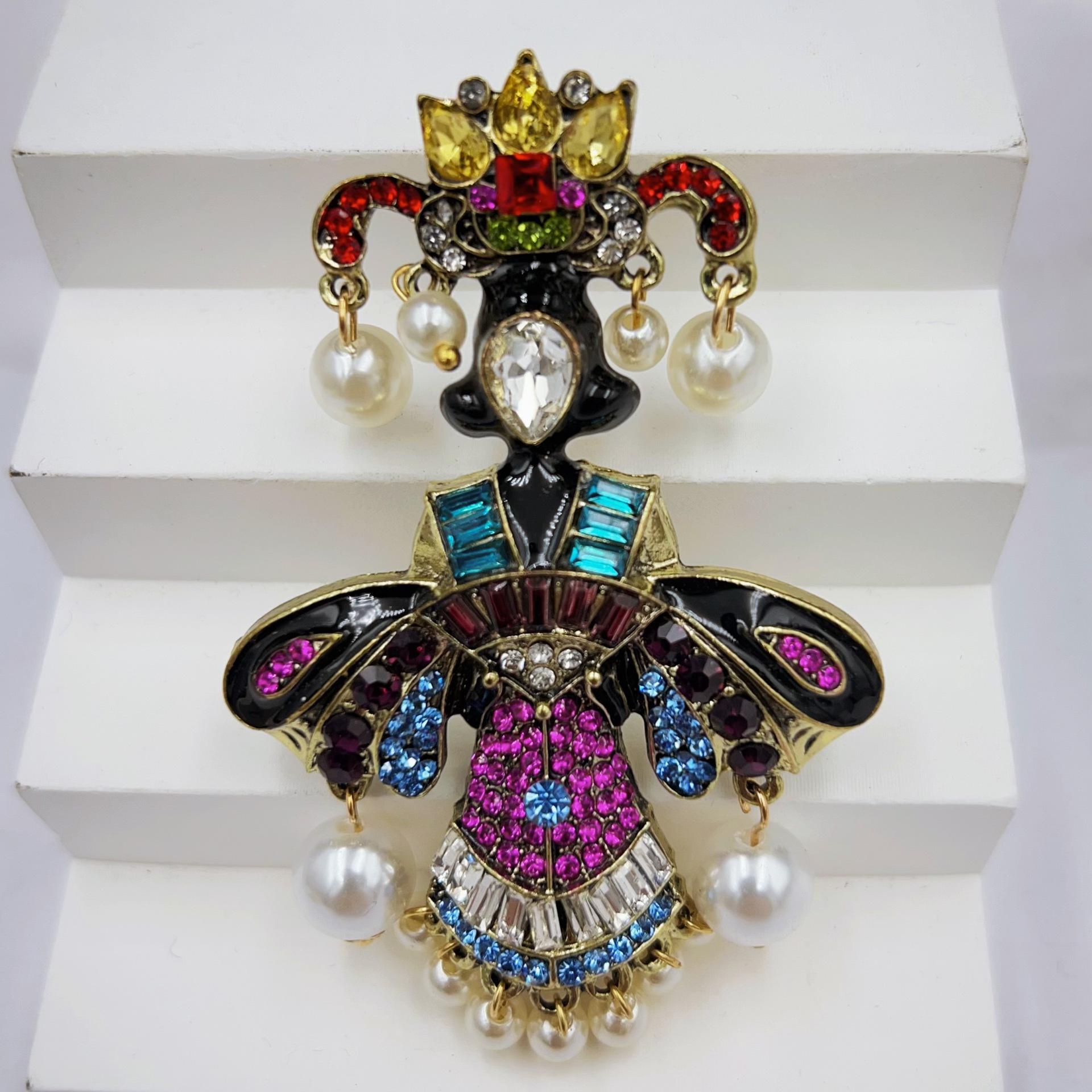 Винтажная Брошь Западная Принцесса Дворцовая с Кисточкой 4*6CM