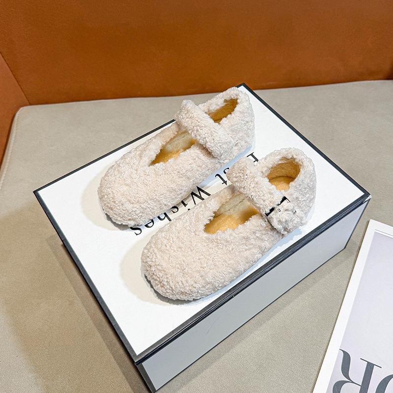 Girls' Soft-Soled Lamb Wool Outdoor Driving Shoes, Autumn/Winter 2025, with Fleece Cotton Lining, Versatile and Warm.