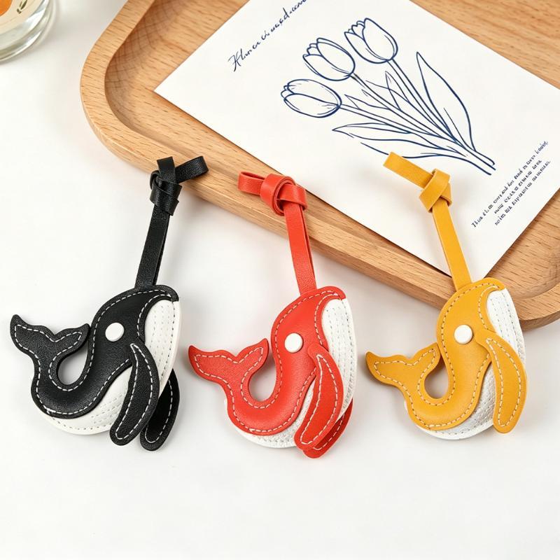 1Pcs Cute Whale Dolphin Bag Pendant Sea Animal Pu Leather Keychain Calming Deep Sea Vibes-Relaxing Nature-Inspired Accessory