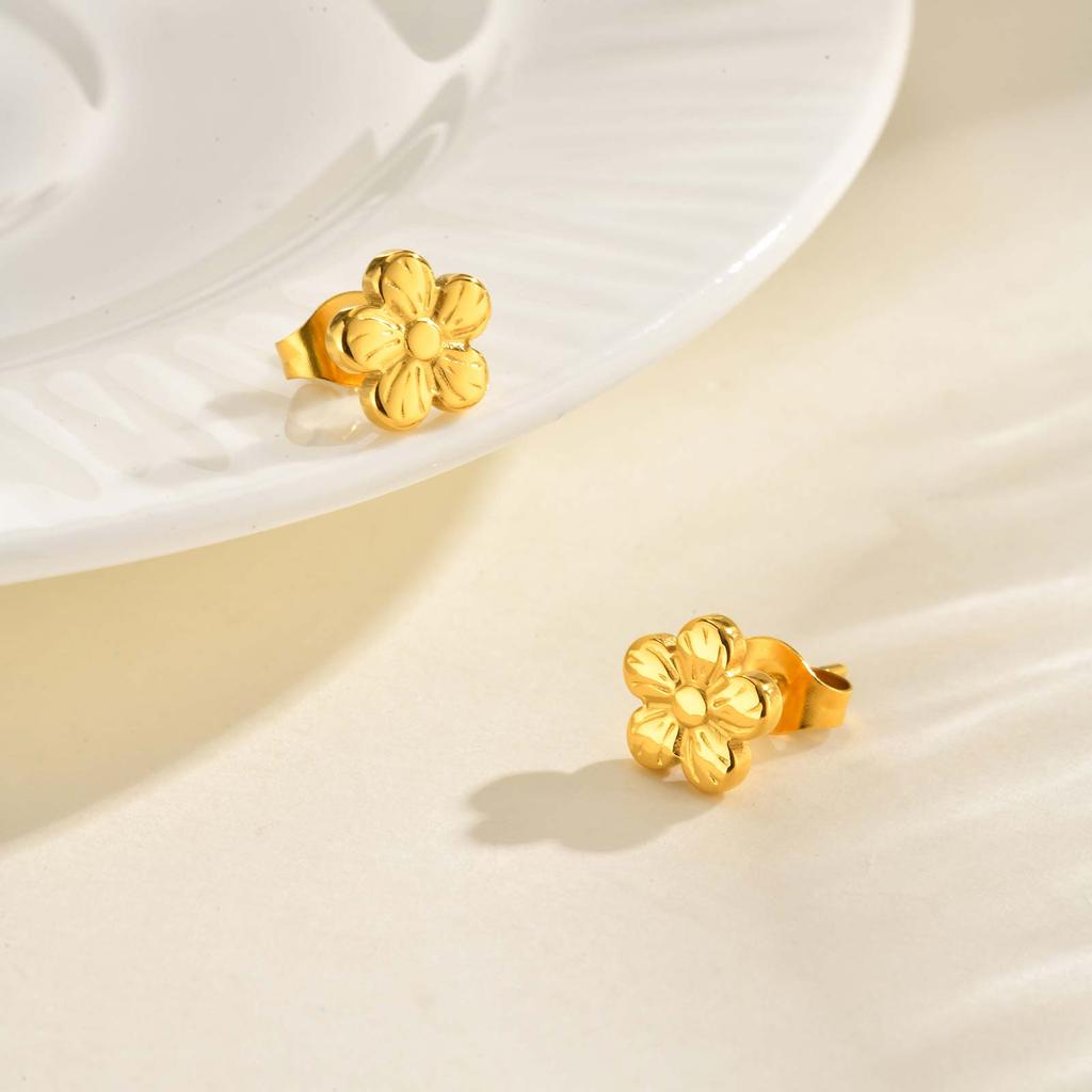 7.5/8/8.5MM Minimalist Flower Stud Earrings for Women,Gold Color Stainless Steel Mini Earrings,Retro Jewelry Gift