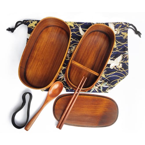 KXLCGYK Bentwood Bento Box, Two-Tier, 1000ml Capacity, Lightweight, Drawstring Bag, Wooden Spoon and Chopsticks Included, Large Capacity, Natural Lacq