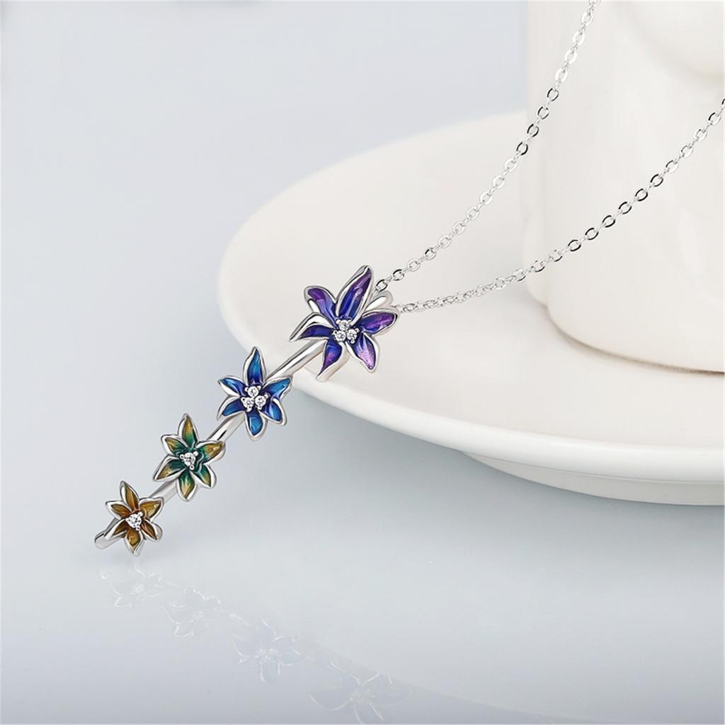Japanese and Korean Popular Multicoloured Flower Pendants with Zircon Enchasing Glue Elegant Temperament Womens Necklace