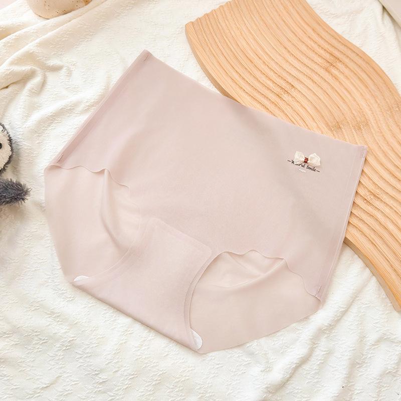 Women's Summer Ultra Thin Ice Silk Naked Feeling No Trace Skin High Shot in The Waist Triangle Briefs