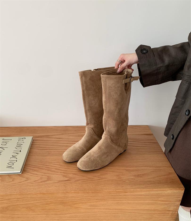 

Niche light luxury women s boots foreign trade retro wide boots winter long boots low heel boots soft leather stacking boots high tube flat bottom 39 хаки