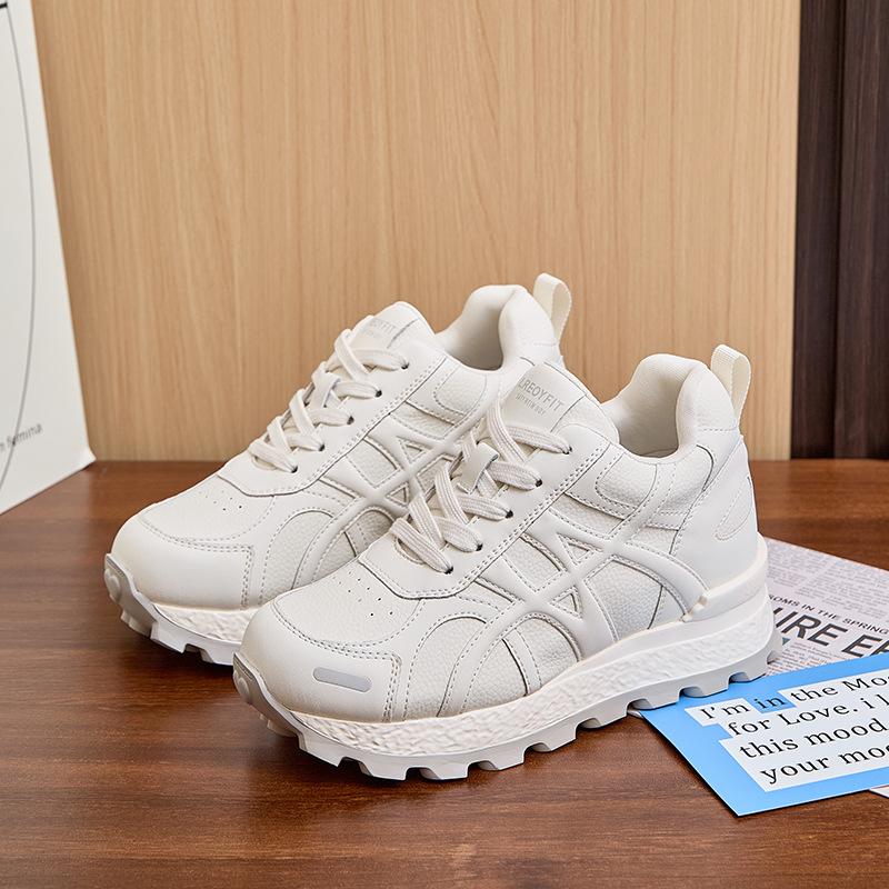Invisible inner height increase 8CM, short and thick soled Forrest Gump shoes, women's autumn new color blocked casual sports shoes