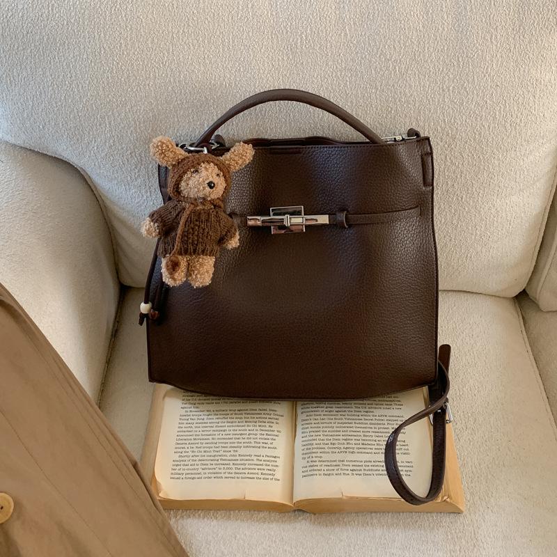 Work Bag with A Stylish Single Shoulder Strap and A Kelly-style Crossbody Bag