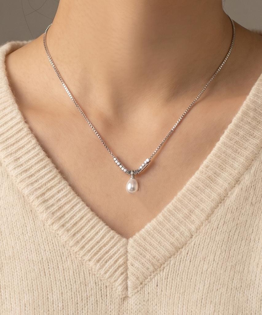 Julius1 Pearl Pendant Necklace Jsb-556