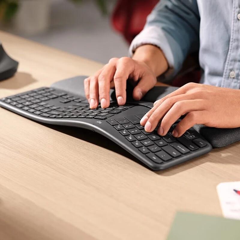 Logitech K860 Wireless Ergonomic Keyboard and Vertical Mouse Combo