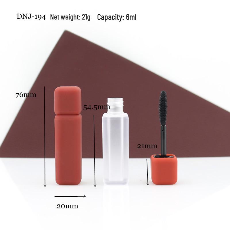 

Customizable Rubber Paint Lip Gloss Tube - Refillable Cosmetic Container with Logo Printing.