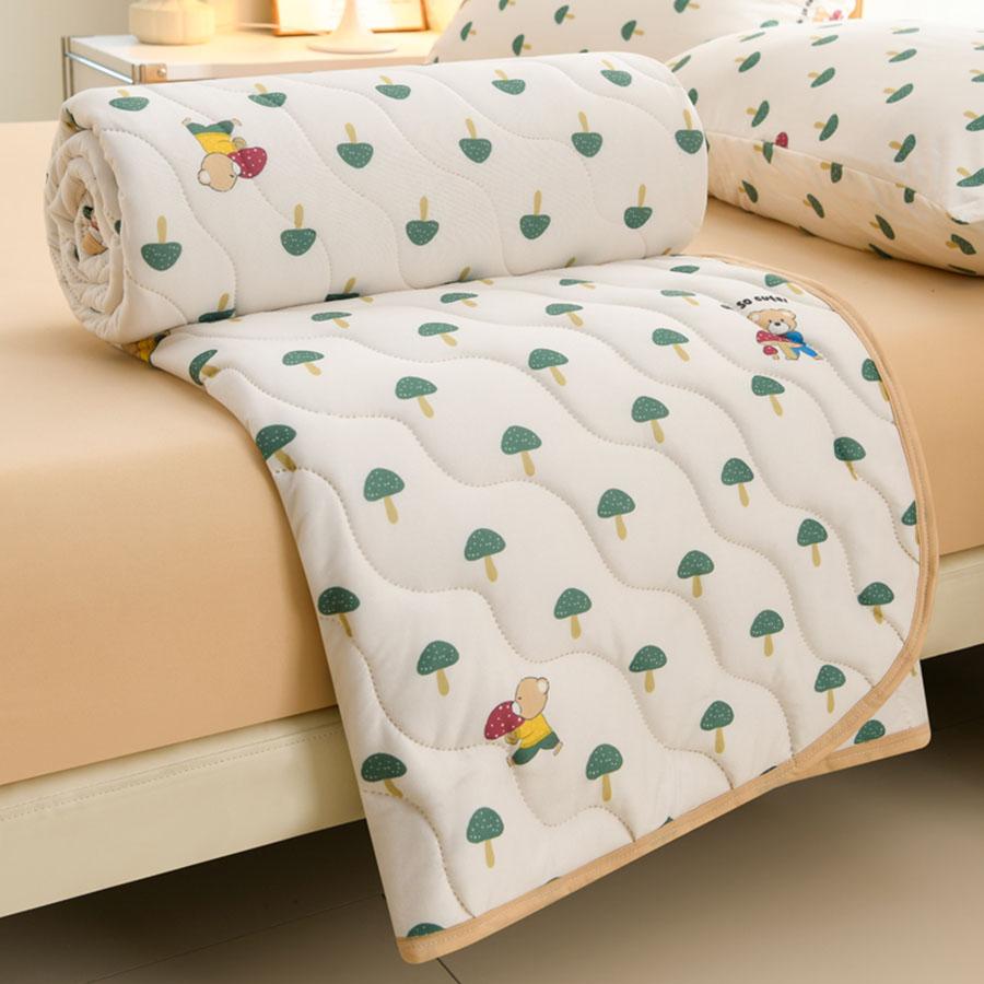 Summer Quilted Quilt, New Floral Single And Double Person Soft, Skin-Friendly, Breathable And Comfortable Air Conditioning Quilt