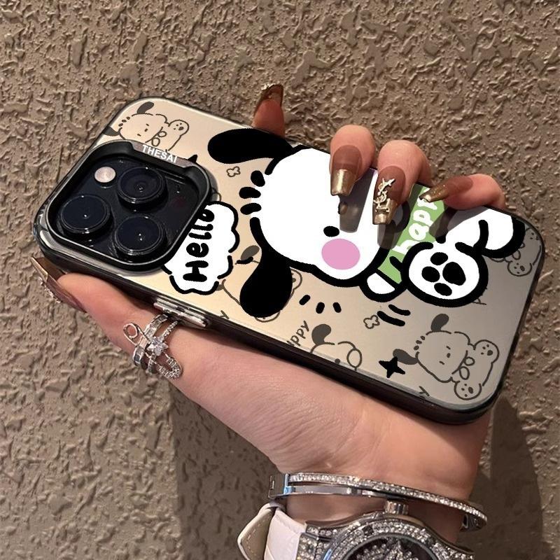 Trendy brand cartoon Pacha dog is suitable for Apple 15promax mobile phone case 14/13/12 new model