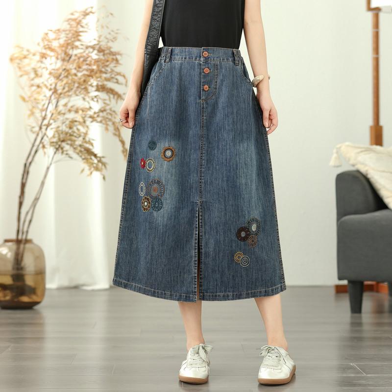 Summer Embroidered Flower Semi-elastic Waist Button Denim Skirt
