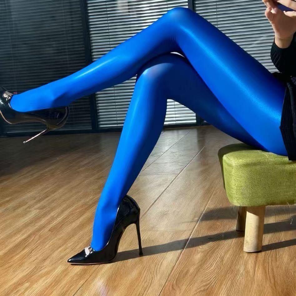 Shiny Reflective Anti-Snag Ultra-Thin Stockings, Horse Oil Black & Flesh Color