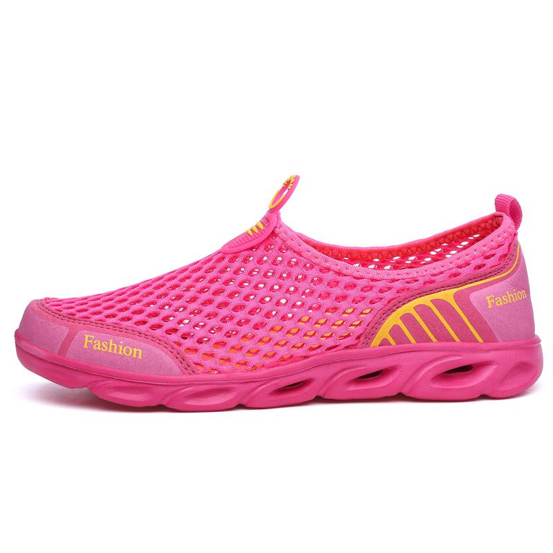 2021 Unisex Lightweight Slip-On Mesh Water Shoes