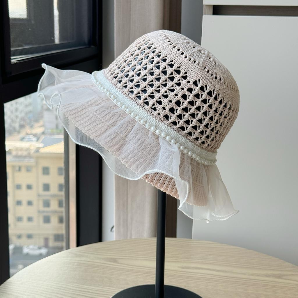 French-style wide-brimmed sun hat for women, summer lace hand-woven pearl new mesh design, face-slimming sunshade straw hat