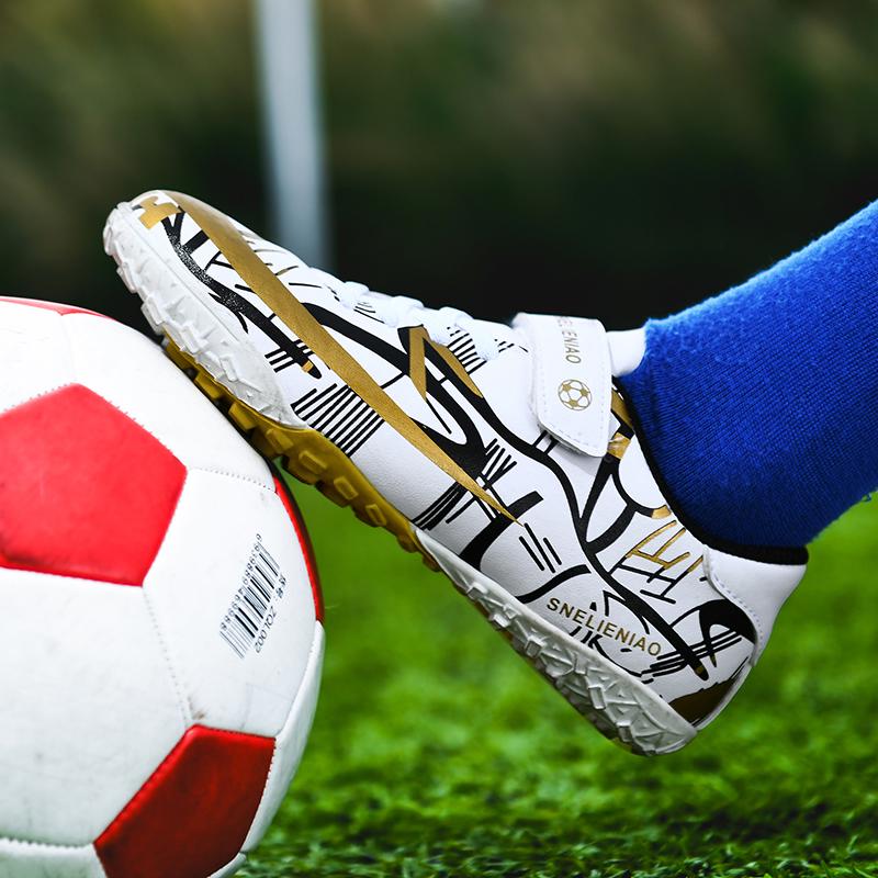 Ungdom Halkfri Slitstark Andningsbar Kort Nubb Kardborre Fotbollsskor Trend Mode Utomhus Fritid Sportskor