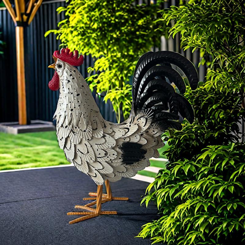 Metal Rooster Statues Outdoor Garden Decor & Chicken Ornaments for Backyard Patio & Lawn Figurines Lawn Ornaments
