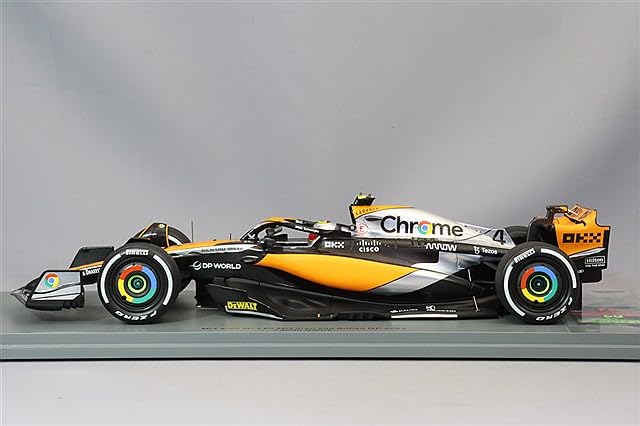 Spark McLaren MCL60 2023 F1 Grand Prix Wielkiej Brytanii 2. miejsce Norris 1/18 #4 L.