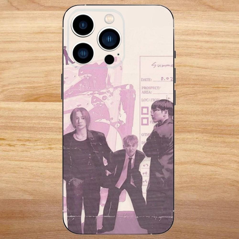 

W-Wave To E-Earth summer flows Phone Case For iPhone 16,15,14,13,12,11,Mini,Pro,SE,MAX White Matte Shockproof Cover iPhone16e