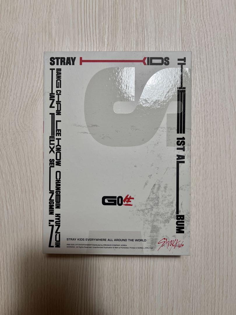 

[USED] Stray Kids Felix autographed GO album