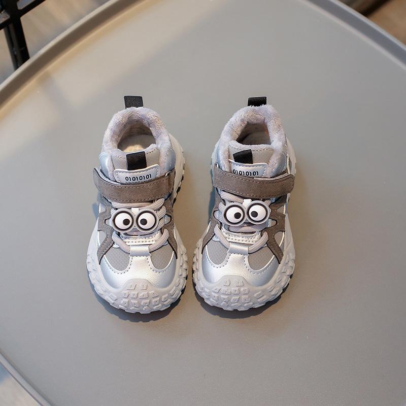 Winter Kids' Sports Shoes: Cozy Velvet-Lined Cartoon Sneakers for Boys & Girls
